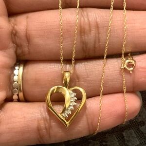 Elegant Gold Heart Pendant Necklace